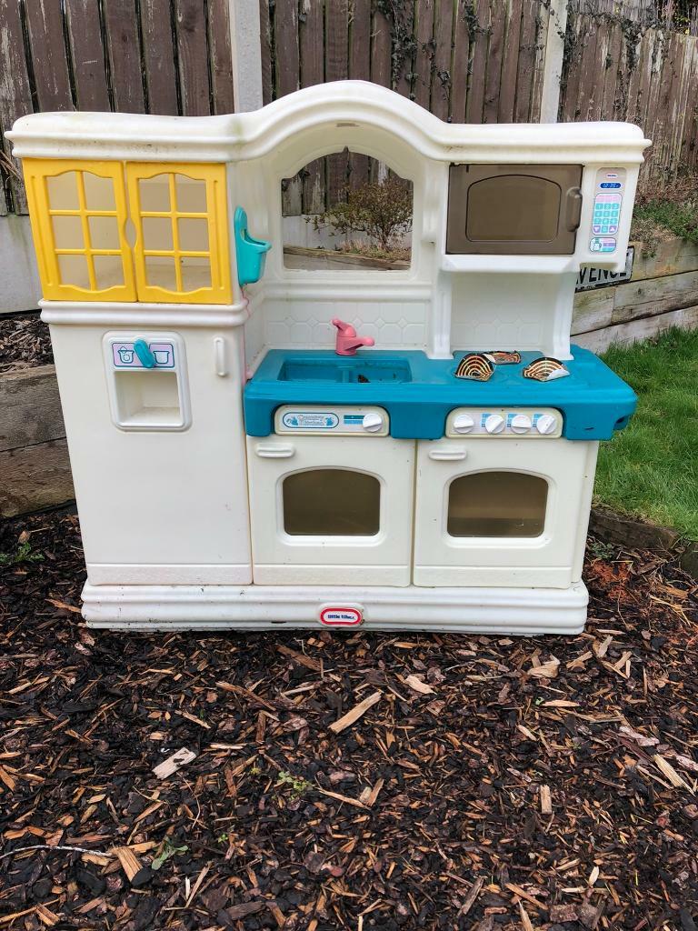outdoor play kitchen plastic